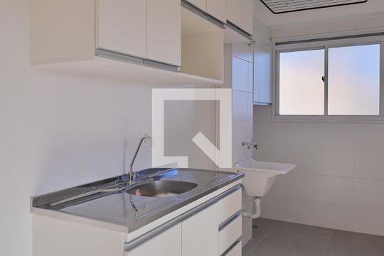 Cozinha e Área de Serviço de apartamento para alugar com 2 quartos, 41m² em Cambuci, São Paulo