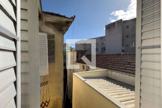 Vista do Quarto 1 de apartamento à venda com 3 quartos, 78m² em Santana, Porto Alegre