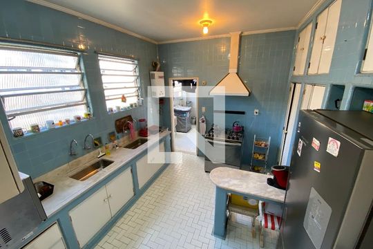 Cozinha de apartamento à venda com 3 quartos, 156m² em Copacabana, Rio de Janeiro