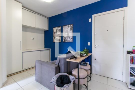 Sala de apartamento para alugar com 1 quarto, 31m² em Prado Velho, Curitiba