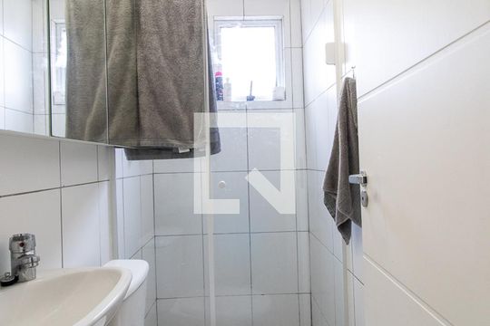 Banheiro Social de apartamento para alugar com 1 quarto, 31m² em Prado Velho, Curitiba