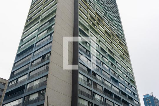 Fachada de kitnet/studio para alugar com 1 quarto, 50m² em Bela Vista, São Paulo