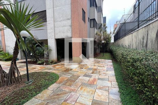 Área comum de apartamento para alugar com 2 quartos, 48m² em Pinheiros, São Paulo