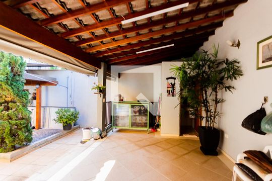 Churrasqueira de casa à venda com 3 quartos, 310m² em Vila Camilopolis, Santo André