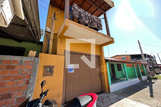 Fachada de casa à venda com 3 quartos, 118m² em Campina, São Leopoldo