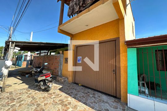 Fachada de casa à venda com 3 quartos, 118m² em Campina, São Leopoldo