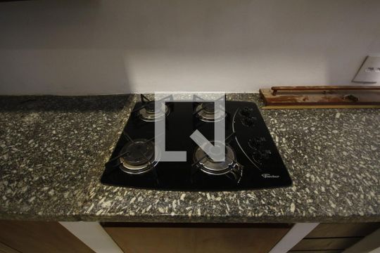 Cozinha de apartamento para alugar com 2 quartos, 91m² em Vila Mariana, São Paulo