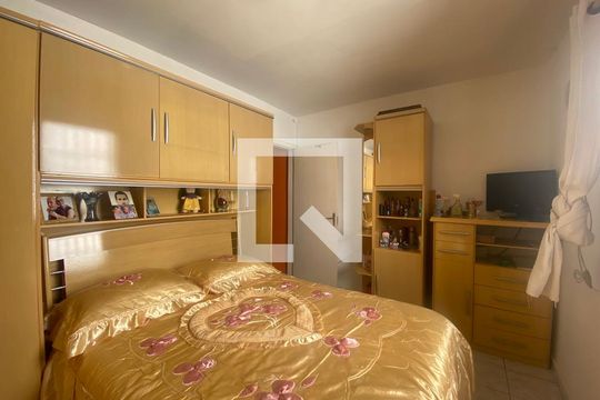 Quarto 1 de casa à venda com 2 quartos, 80m² em Jardim Ponte Rasa, São Paulo