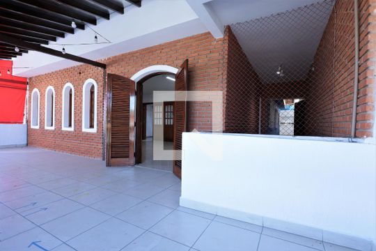 Varanda da Sala de casa para alugar com 3 quartos, 552m² em Parque Continental I, Guarulhos