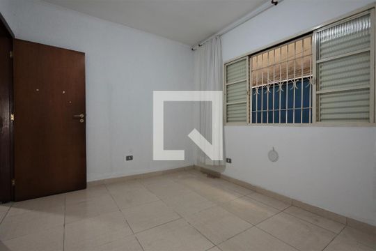 Quarto 1 de casa para alugar com 3 quartos, 552m² em Parque Continental I, Guarulhos
