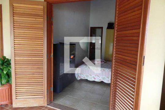 Casa à venda com 5 quartos, 340m² em Conjunto Habitacional Vila Santana (Sousas), Campinas