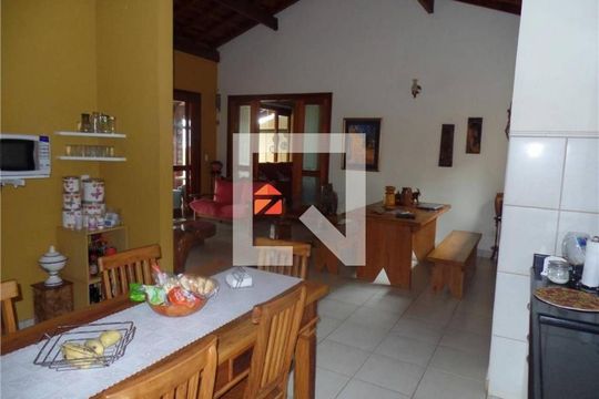 Casa à venda com 5 quartos, 340m² em Conjunto Habitacional Vila Santana (Sousas), Campinas