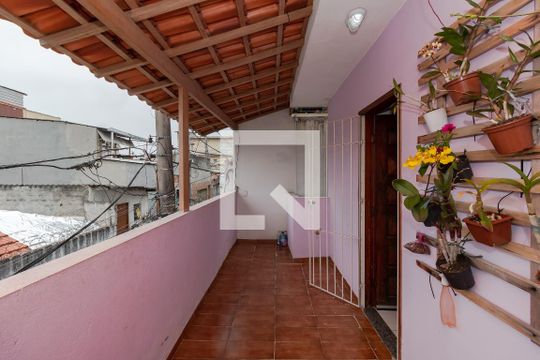 Varanda  de casa à venda com 3 quartos, 142m² em Vila Brasilina, São Paulo