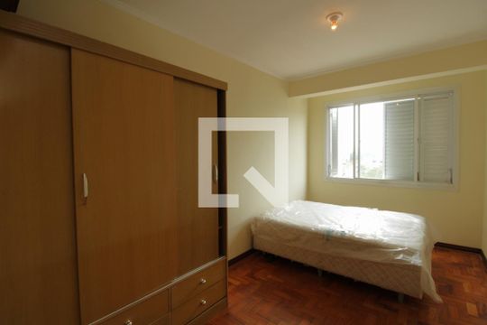 Quarto 1 de apartamento à venda com 2 quartos, 70m² em Floresta, Porto Alegre