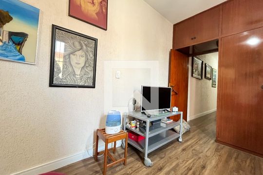 Suite 1 de casa à venda com 5 quartos, 135m² em Planalto Paulista, São Paulo