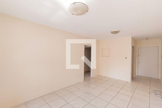 Sala de apartamento para alugar com 2 quartos, 52m² em Vila Rosa, Novo Hamburgo