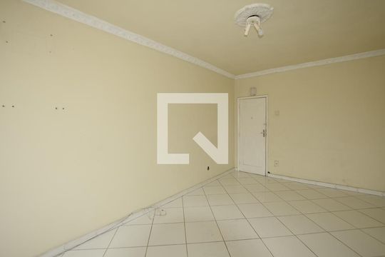 Sala de apartamento à venda com 3 quartos, 76m² em Acari, Rio de Janeiro