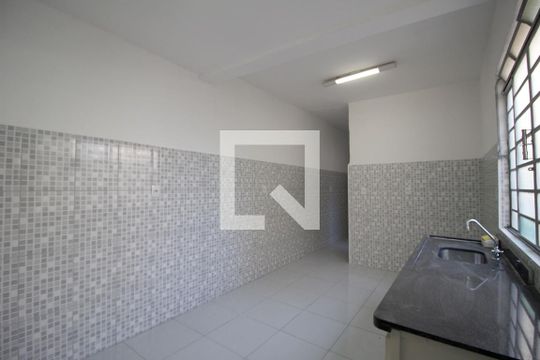 Cozinha de apartamento para alugar com 2 quartos, 100m² em Centro, Sorocaba