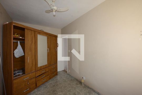 Quarto de apartamento à venda com 1 quarto, 70m² em Irajá, Rio de Janeiro