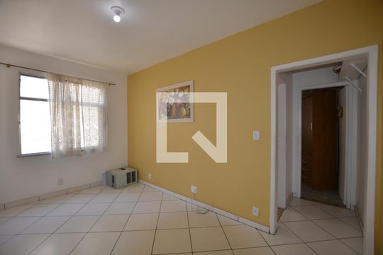 Apartamento à venda com 1 quarto, 70m² em Irajá, Rio de Janeiro