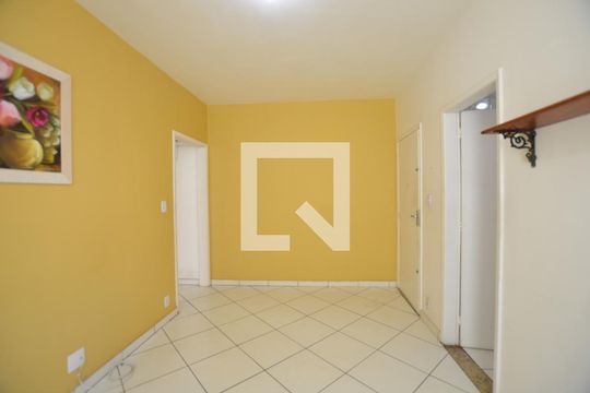 Sala de apartamento à venda com 1 quarto, 70m² em Irajá, Rio de Janeiro