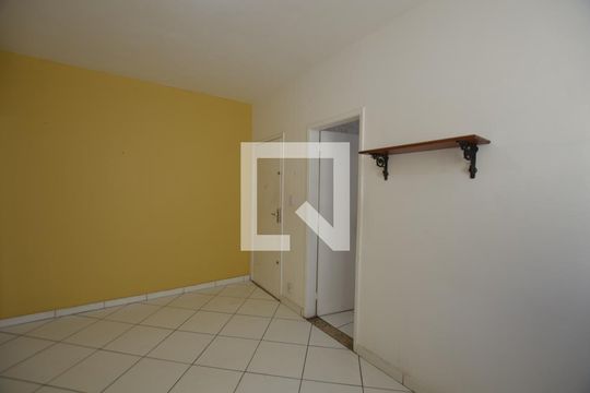 Sala de apartamento à venda com 1 quarto, 70m² em Irajá, Rio de Janeiro
