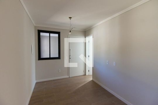 Sala/Cozinha de apartamento para alugar com 1 quarto, 29m² em Vila Celeste, São Paulo