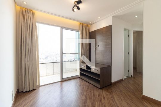 Sala de apartamento para alugar com 2 quartos, 50m² em Vila Moinho Velho, São Paulo