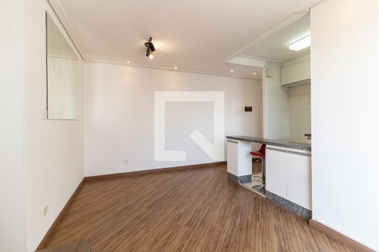 Sala de apartamento para alugar com 2 quartos, 50m² em Vila Moinho Velho, São Paulo