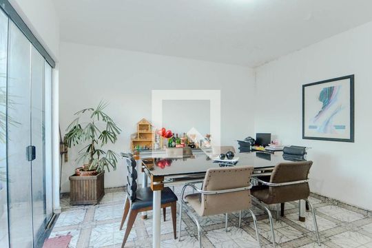 Sala de casa à venda com 4 quartos, 360m² em Gopoúva, Guarulhos