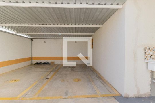 Garagem de apartamento para alugar com 3 quartos, 75m² em Jardim Satélite, São José dos Campos