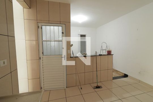 Cozinha de casa para alugar com 1 quarto, 66m² em Jardim Peri, São Paulo