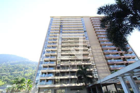 Fachada de apartamento para alugar com 1 quarto, 52m² em Jacarepaguá, Rio de Janeiro