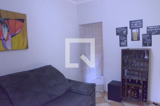 Casa à venda com 2 quartos, 85m² em Padroeira, Osasco