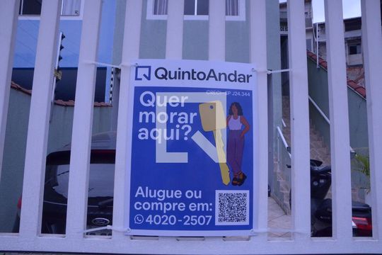 Placa QuintoAndar de casa à venda com 2 quartos, 85m² em Padroeira, Osasco