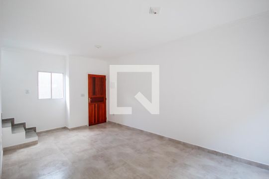 Sala/Cozinha de casa de condomínio à venda com 2 quartos, 67m² em Jaguaribe, Osasco