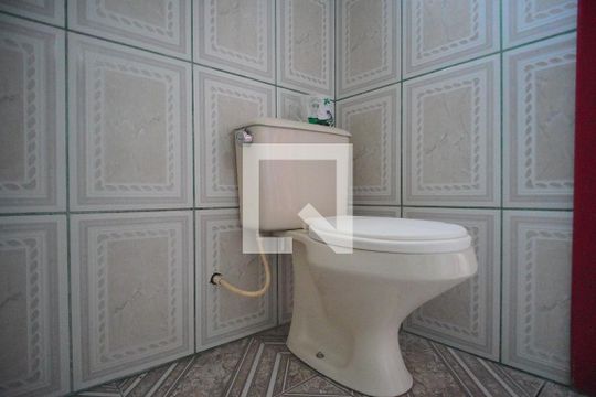 Banheiro de casa à venda com 3 quartos, 60m² em Guarani, Novo Hamburgo