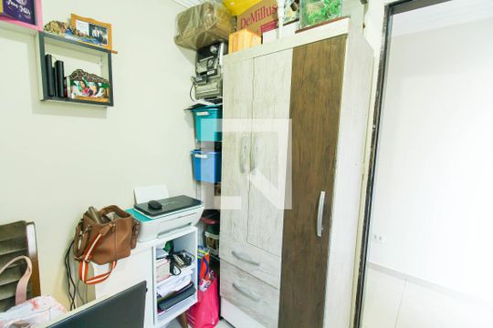 Quarto 3 de casa à venda com 4 quartos, 170m² em Penha de França, São Paulo