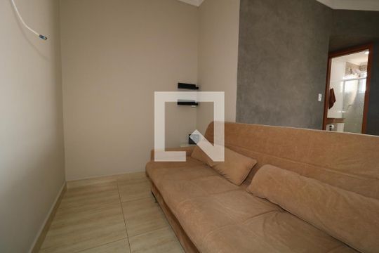 Sala de apartamento para alugar com 1 quarto, 47m² em Caiçara, Praia Grande