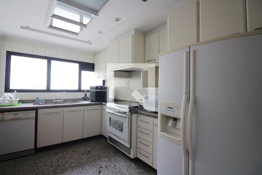 Cozinha de apartamento à venda com 4 quartos, 238m² em Centro, São Bernardo do Campo