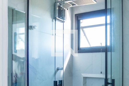 Banheiro da Suíte 1 de casa para alugar com 3 quartos, 250m² em Jardim Nova Esperança, Jacareí