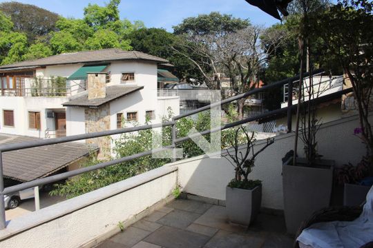 Varanda - Piso 2 de casa de condomínio para alugar com 5 quartos, 290m² em Brooklin Paulista, São Paulo