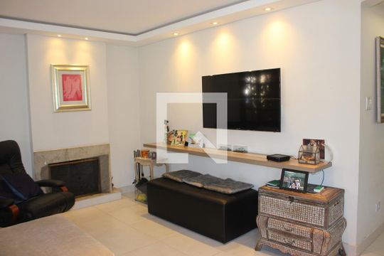 Casa de Condomínio para alugar com 5 quartos, 290m² em Brooklin Paulista, São Paulo