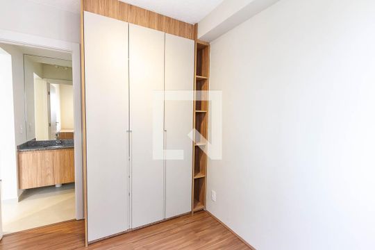 Quarto de apartamento à venda com 1 quarto, 30m² em Várzea da Barra Funda, São Paulo