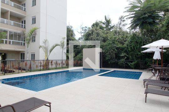 Área comum - Piscina de apartamento para alugar com 2 quartos, 45m² em Jardim Karolyne, Votorantim