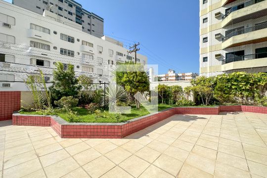 Área comum - Área verde de apartamento para alugar com 3 quartos, 78m² em Vila Julia, Guarujá