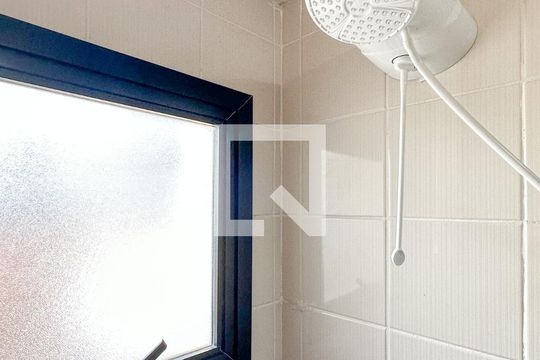 Banheiro 2 de apartamento para alugar com 3 quartos, 78m² em Vila Julia, Guarujá