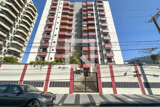 Fachada de apartamento para alugar com 3 quartos, 78m² em Vila Julia, Guarujá