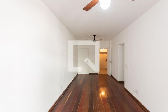 Sala de apartamento para alugar com 2 quartos, 90m² em Vila Isabel, Rio de Janeiro