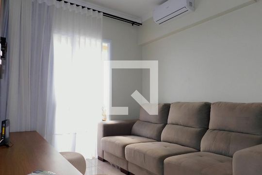 Sala de apartamento para alugar com 2 quartos, 66m² em Jardim dos Calegaris, Paulínia